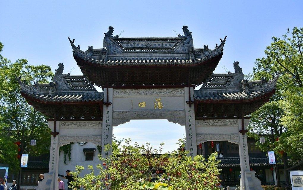 追梦人唱响振兴曲